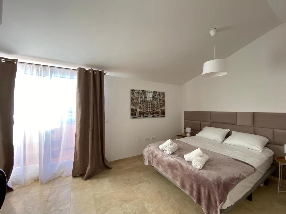 Spacious And Stylish Penthouse In Mijas El Faro
